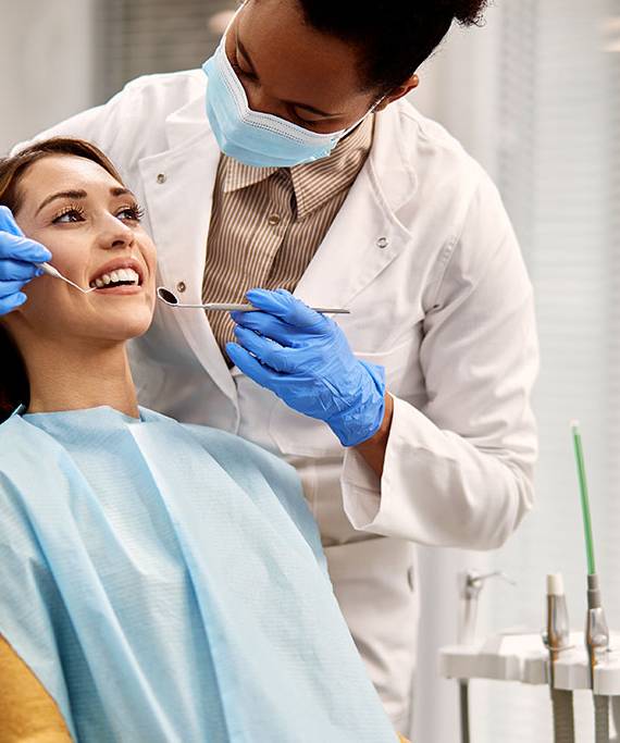Mondhygiënist - Gebitsreiniging - Tandvleesgezondheid - Tandheelkundige controle - Mondhygiëneadvies - Preventieve mondzorg - Parodontale behandeling - Professionele gebitsreiniging - Tandplak en tandsteen - Mondzorgroutine - Caprelian - mondhygiënist
